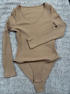 SHEIN Ribbed V-Neck Long Sleeve Bodysuit in Taupe